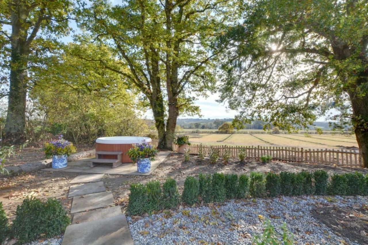 Oastbrook Vineyard Villa Bodiam ภายนอก รูปภาพ